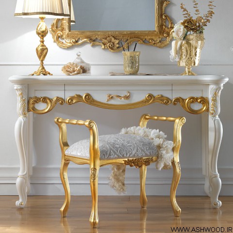 میز کنسول و آینه سفید و طلایی رنگ