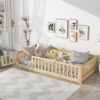 تخت چوبی نوزاد ، سازنده دکوراسیون چوبی