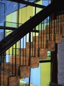 مدل پله 2019 , ساخت پله سفارشی , نرده و هندریل چوبی