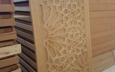 نجاری ( ساخت در های چوبی تزئین شده )  گره چینی