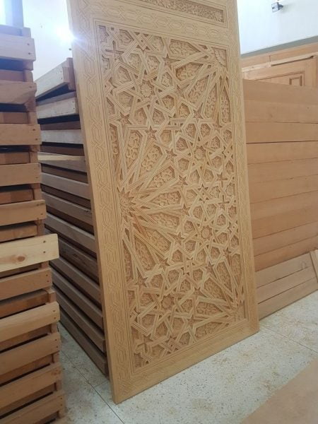 طراحی و ساخت درب چوبی مسجد ، ایده و مدل های جالب درب ورودی مسجد معماری اسلامی گره چینی و اشکال هندسی