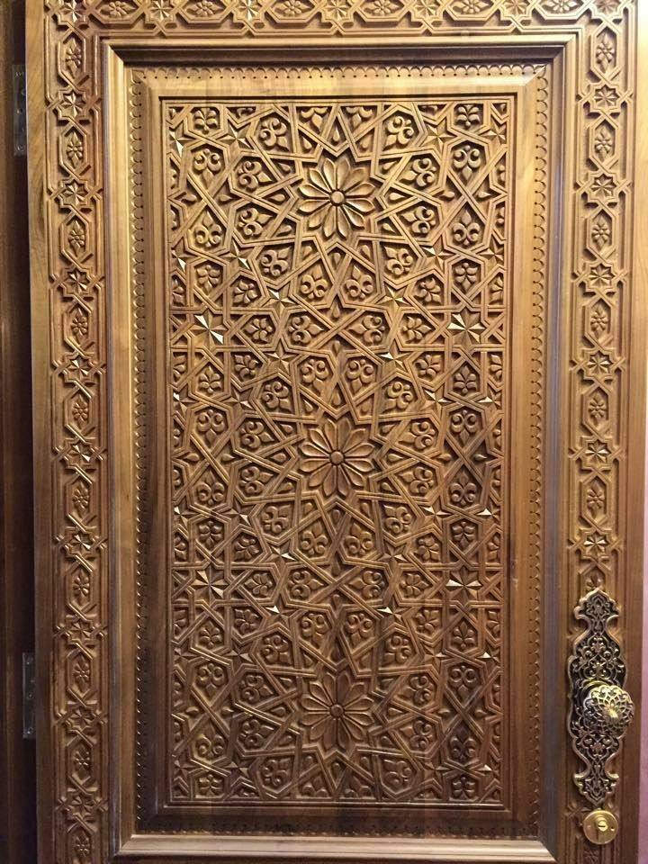 درب چوبی گره چینی , دکوراسیون سبک اسلامی ایرانی