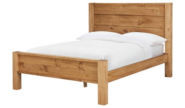 تخت خواب ساخته شده از چوب کاج روسی