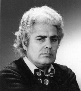 احمد شاملو شاعر ایرانی 
