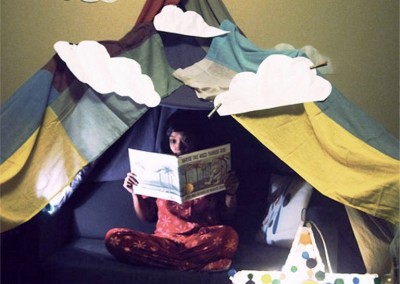 تصاویری جدید از دکوراسیون اتاق کودک - چادر گردش را به پا کنید