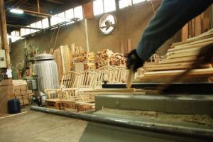درودگری یا نجاری ، هنر مهارت کار با چوب در دکوراسیون داخلی و خارجی ساختمان