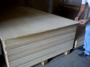 کارخانه بزرگ صنایع چوب و هنر ایران زمین