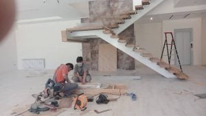 اجرای کف پله چوبی پروژه خارج از تهران ، کف پله پلای وود افرا ، براورد قیمت انواع کف پله چوبی