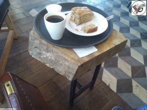 میز قهوه خوری ، میز اسلب ،تخته گردو برای میز سبک روستیک