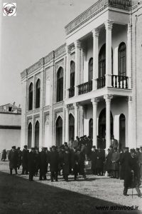 عکس از تهران قدیم مدرسه فیروز بهرام , خیابان جمهوری