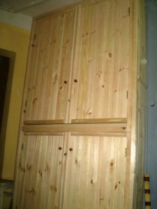 دکوراسیون چوبی ساخته شده از چوب کاج روسیه 