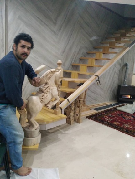 اجرای منبت کاری چوب تهران ، ساخت مجسمه و نقوش برجسته با چوب 