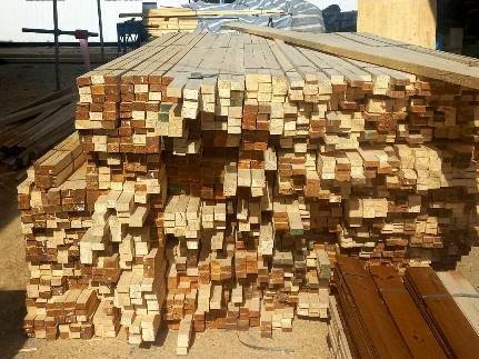 تولید انواع چوب چهار تراش کاج روسی