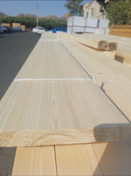 تولید کننده انواع چوب چهار تراش کاج روسی و ترمووود 