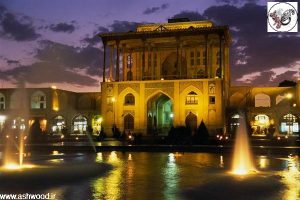 عمارت عالی قاپو در ميدان نقش جهان اصفهان