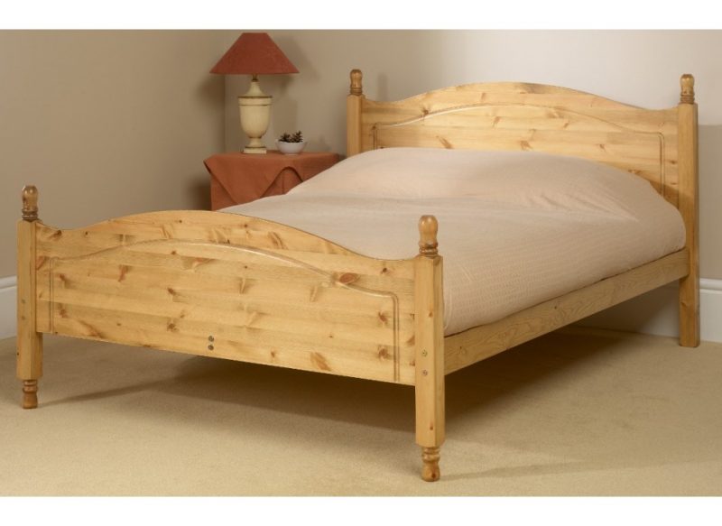 تخت خواب ساخته شده از چوب کاج روسی