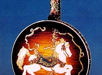 معرق کاری بر روی چوب