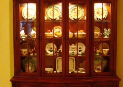 گنجه چینی الات ( Chinaware cupboard ) بوفه و ویترین چوبی دکوراسیون