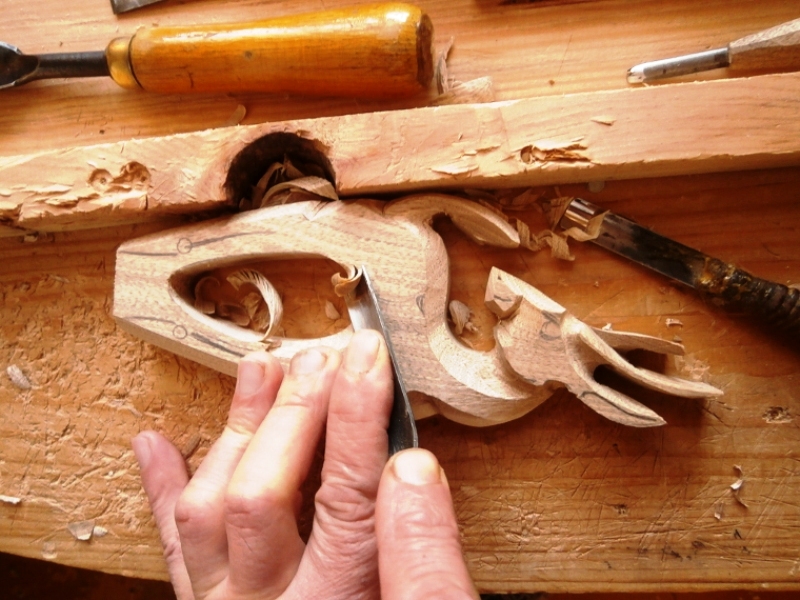 آموزش نجاری , طراحی و ساخت مجسمه چوبی