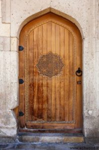 درب چوبی قدیمی , درب سنتی ایرانی
