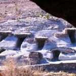 حفاری در درون صخره