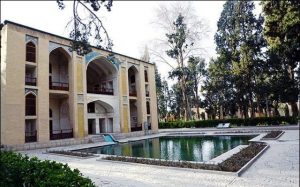 باغ فین کاشان ، باغ ایرانی