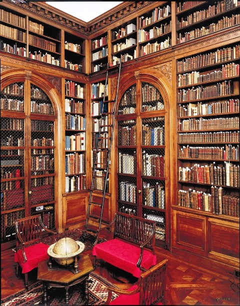 کتابخانه کلاسیک 