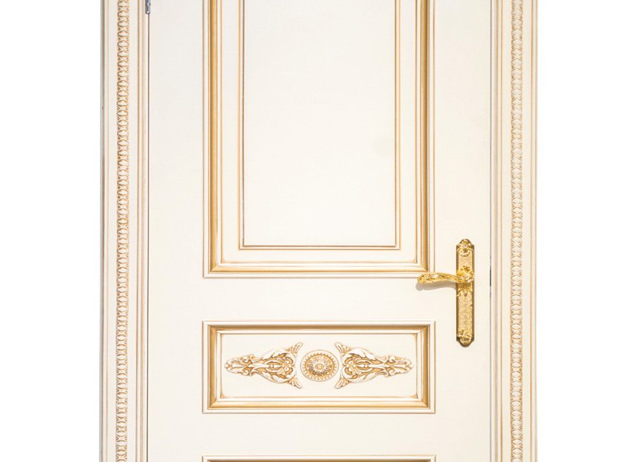 درب اتاقی چوبی سفید طلایی