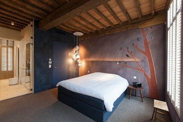 اتاق ساخته شده از چوب و الوار