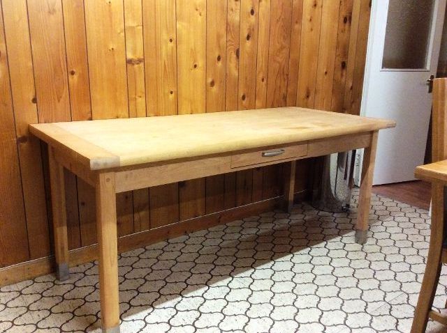 انواع میز چوبی 04