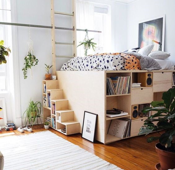 طراحی هوشمندانه و ابتکاری تختخواب مدرن چوبی با قفسه