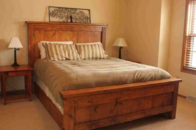 تخت خواب چوبی 