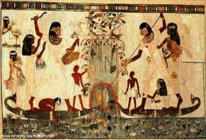 هنر مصر باستان شامل نقاشی، مجسمه سازی، معماری، هنر و دیگر گونه هایِ هنرِ تولید شده بدستِ تمدن مصر باستان در بخشِ پایینیِ درهٔ رود نیل(مصر سفلی) از حدود ۵۰۰۰ پیش از میلاد تا ۳۰۰ پس از میلاد است.