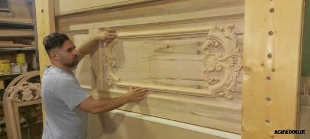 درب چوبی منبت کاری سبک کلاسیک