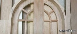 مدل درب چوبی قوس دار با چوب راش