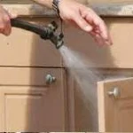 درب کابینت سنتی , ست کردن با دیوار آجری