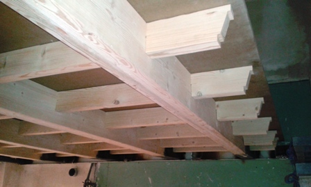 ساخت سقف چوبی سبک ( چوب و فلز )