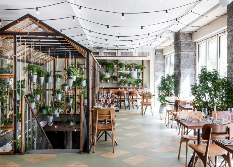 دیزاین و طراحی رستوران باغ 