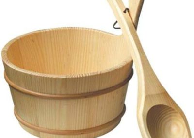 استفاده از سطل چوبی سونا در منزل نماد سطل چوبی، سونا، آب، سلامتی، چوب