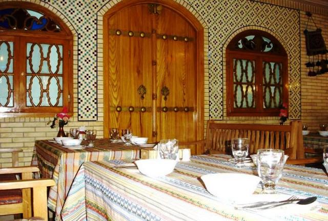 رستوران سنتی شاطر عباس
