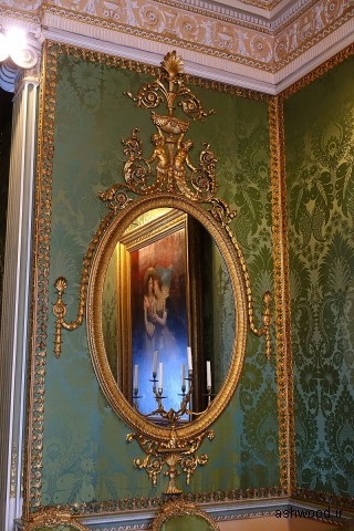 آینه (یکی از جفت ها) ، 1773 ، گیلت وود ، اتاق خواب ایالتی - Harewood House