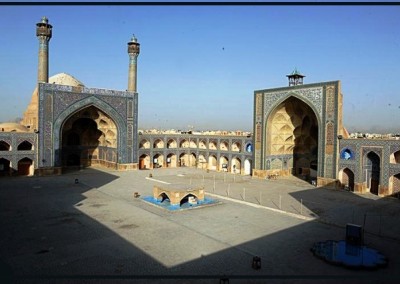 مسجد جامع اصفهان، زیباترین محراب های گچ بری شده ی مساجد ایران