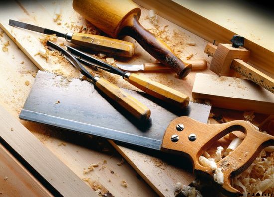 صنایع چوب , ابزارهای لازم نجاری