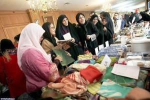 هشتمین بازارچه خیریه زنان دیپلماتهای وزارت امور خارجه افتتاح شد
