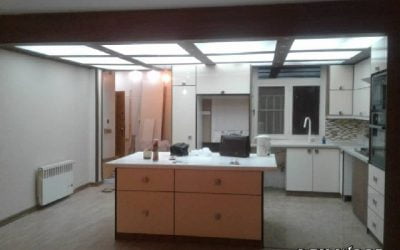 نمونه کار ؛ سازنده کابینت آشپزخانه با سقف کاذب و نورپردازی
