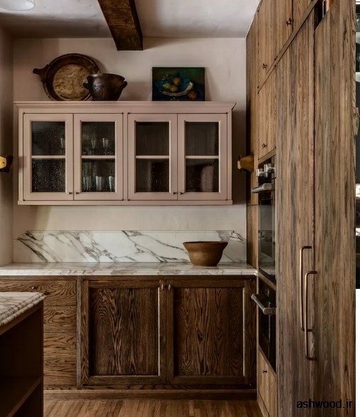 دکوراسیون آشپزخانه چوبی ، استفاده از چوب طبیعی در کابینت و درب کابینت آشپزخانه 