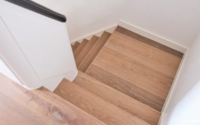 کف پله های بلوط برای بازسازی پله ها: بادوام و شیک