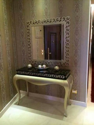 میز کنسول و آینه چوبی