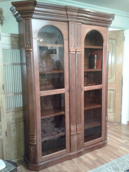 کتابخانه کلاسیک چوبی 